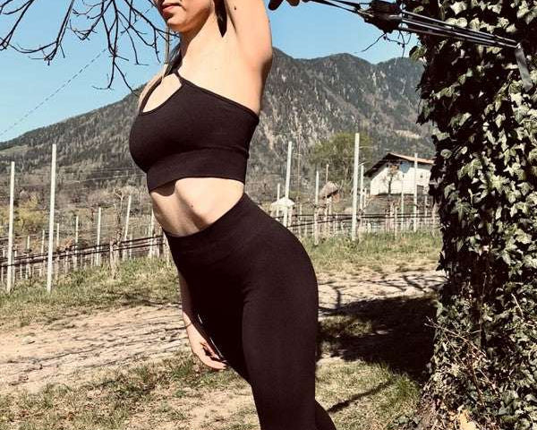 Upper body stretching session - A90 Athlete Set